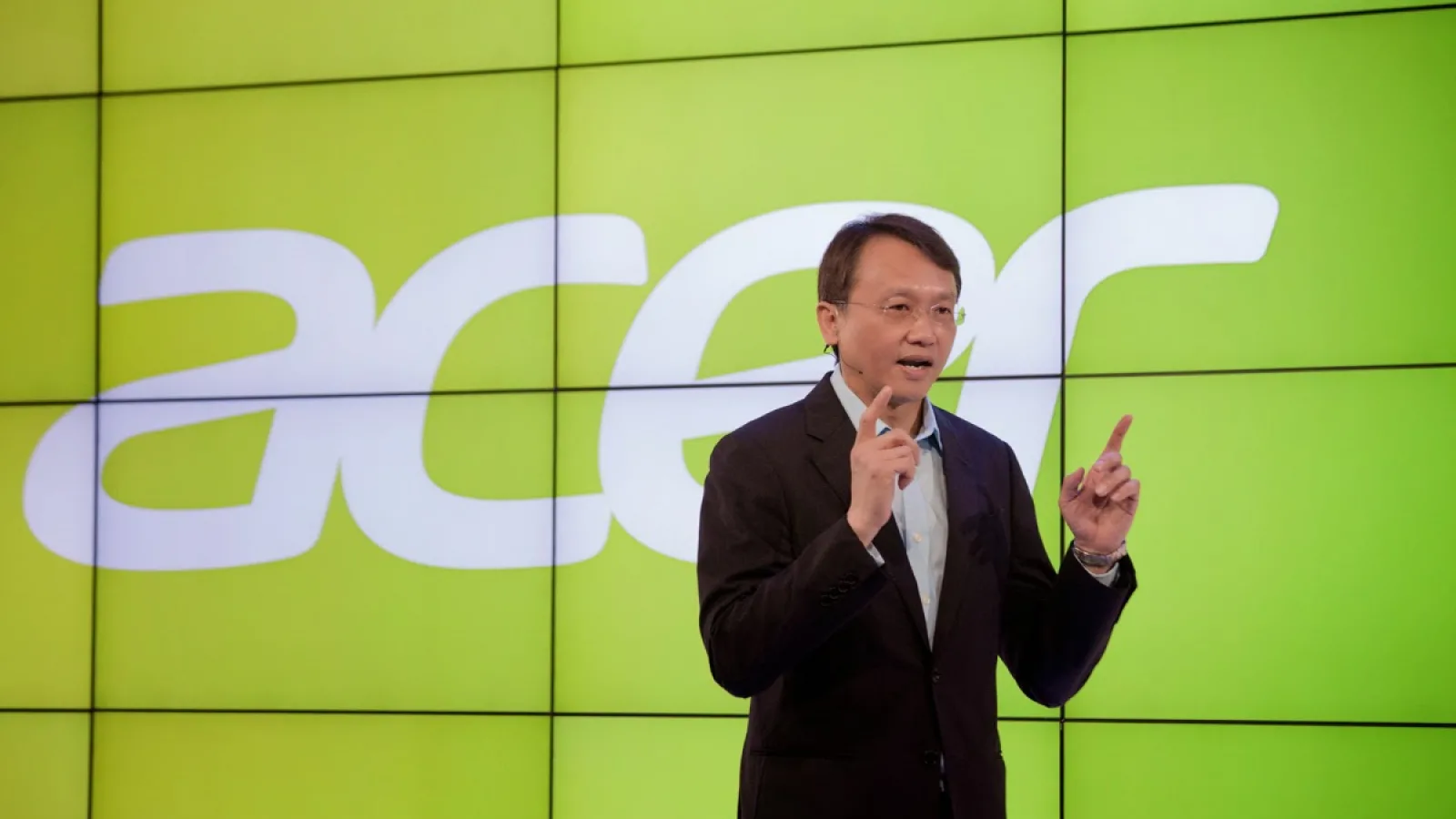 Acer nu are în plan nici o achiziţie majoră, conform CEO-ului Jason Chen