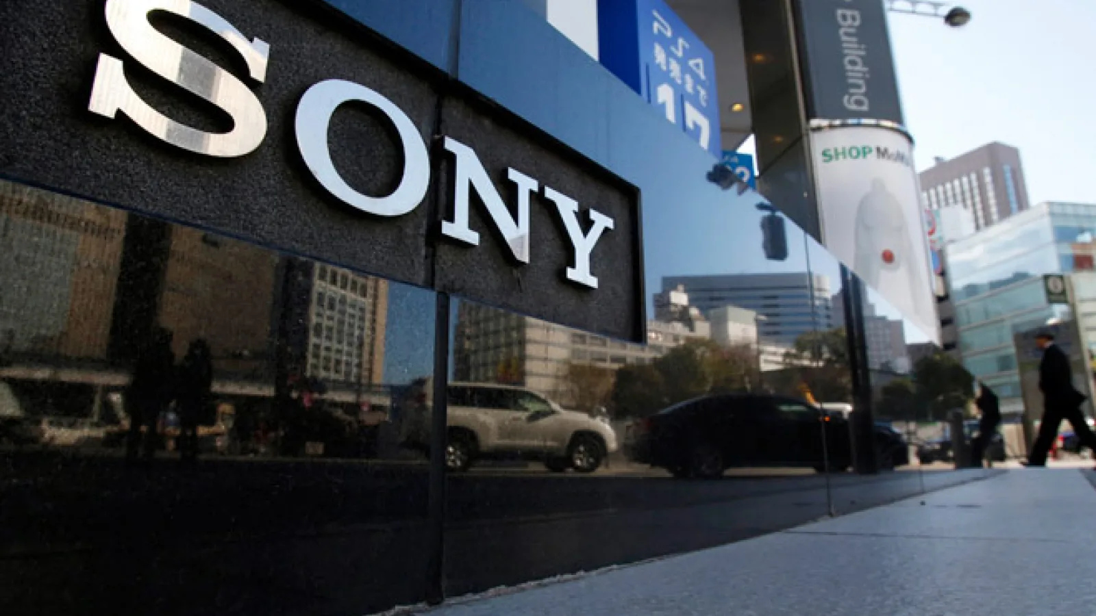 Sony se pregăteşte să strângă 4 miliarde de dolari din acțiuni şi să consolideze producţia de senzori foto