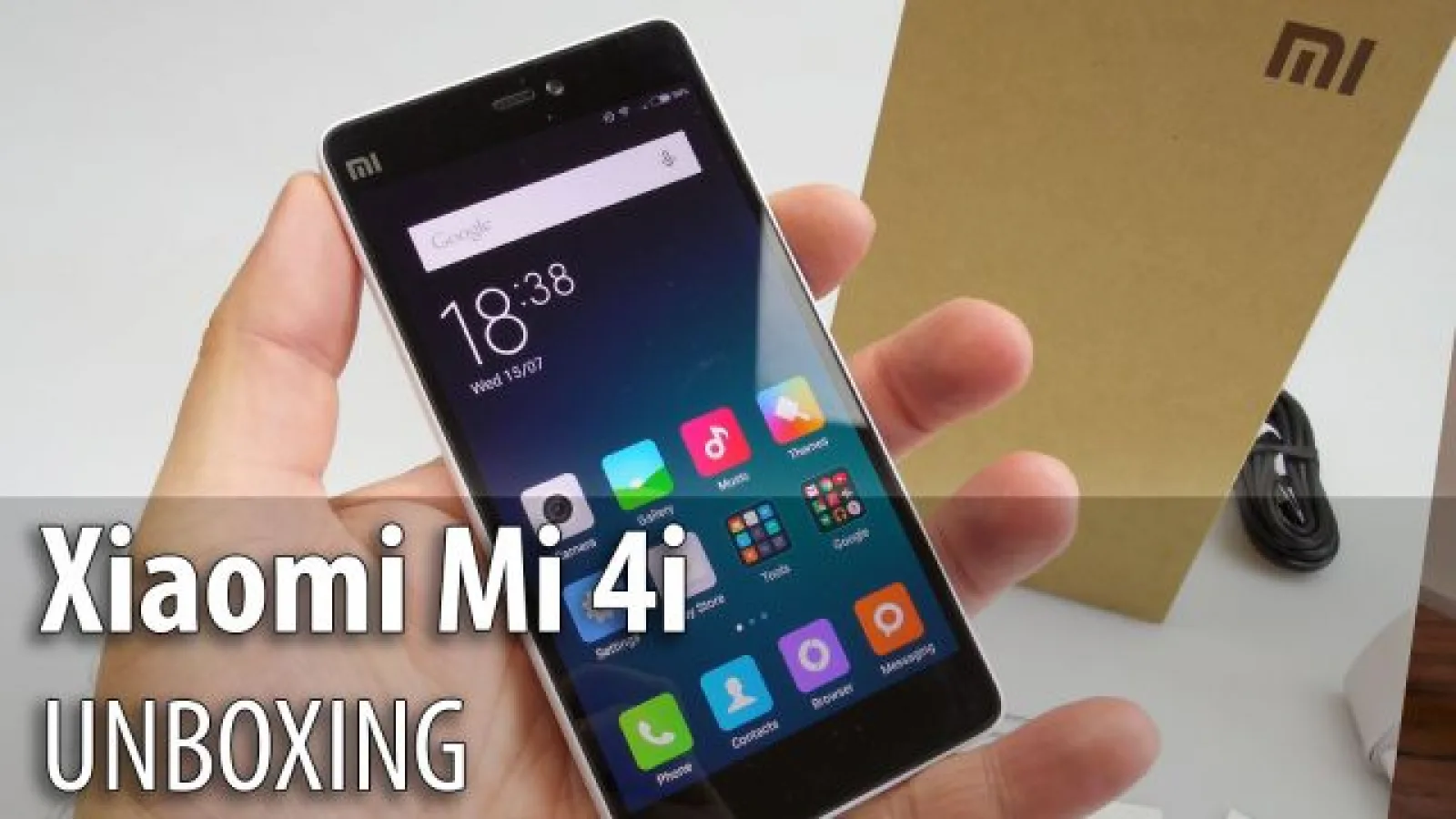 Xiaomi Mi 4i Unboxing: telefon midrange compact, plăcut la atingere şi cu un MIUI 6 interesant (Video)