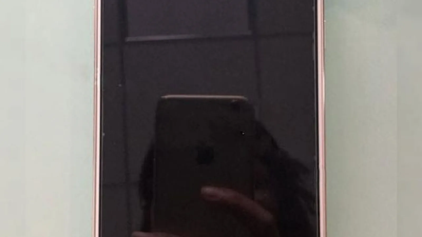 Samsung Galaxy Note 5 şi Galaxy S6 Edge+ sunt protagonistele unor noi scăpări, în fotografii hands on... realizate cu un iPhone
