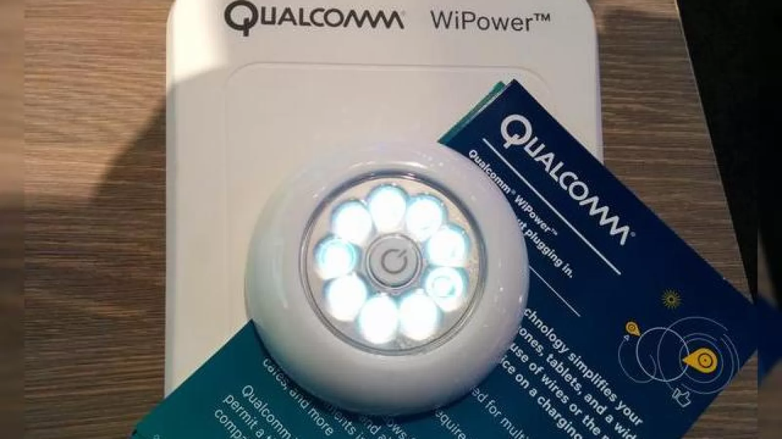 Qualcomm dezvolta o tehnologie ce permite încărcarea wireless şi pe telefoanele cu carcase metalice