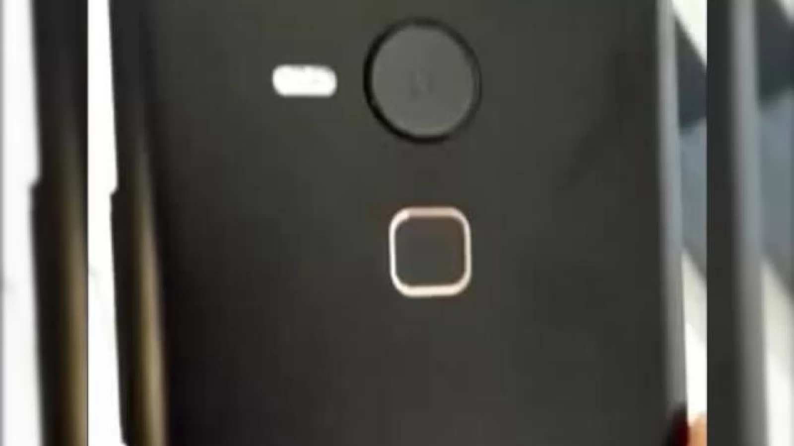 Primele fotografii cu Huawei Nexus sunt aici în premieră; telefonul vine cu scanner de amprente