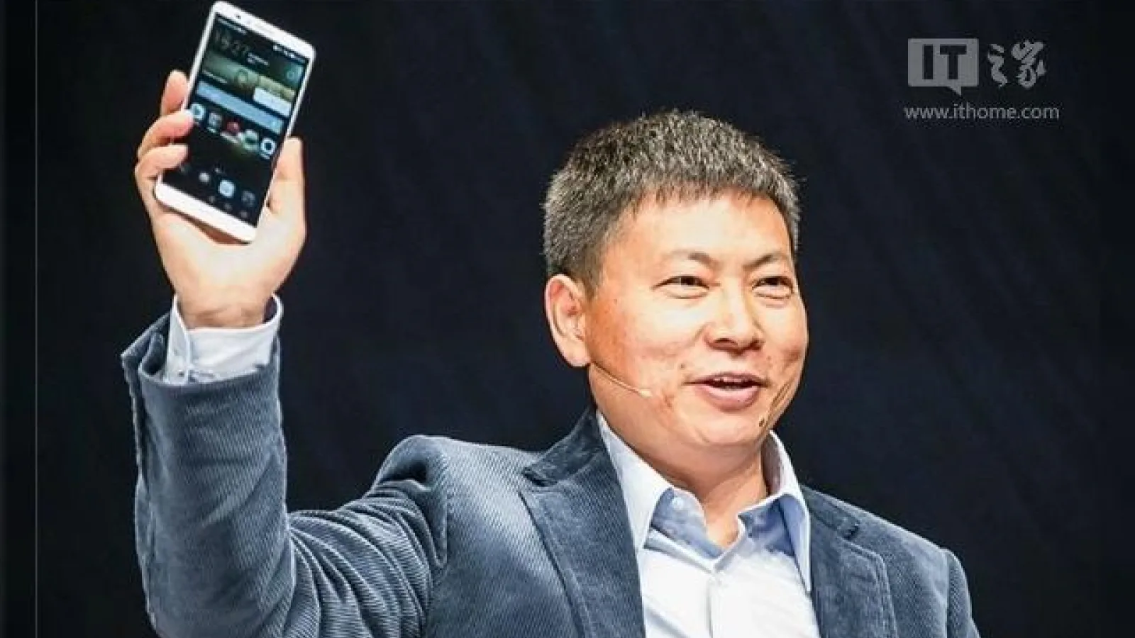 Vicepreşedintele Huawei, Yu Chengdong, afirmă că Mate 8 este un "iPhone 6s Plus al celor de la Huawei"