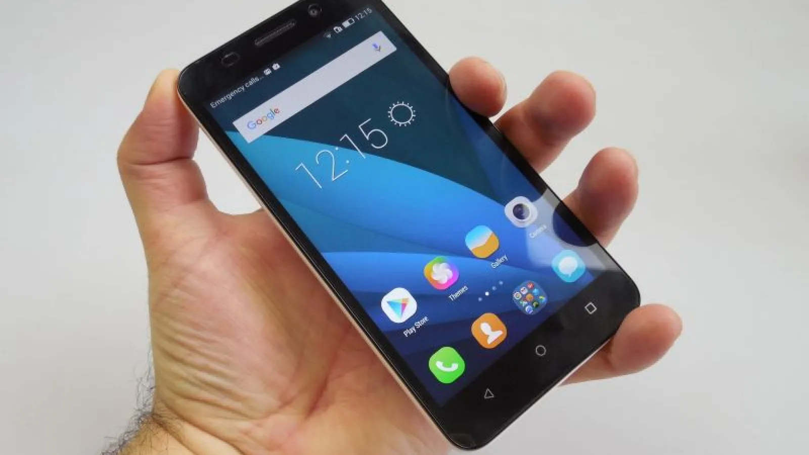 Huawei Honor 4X Review: phablet midrange ce ţine stindardul Honor sus; Noul sistem de notare Mobilissimo.ro debutează aici!