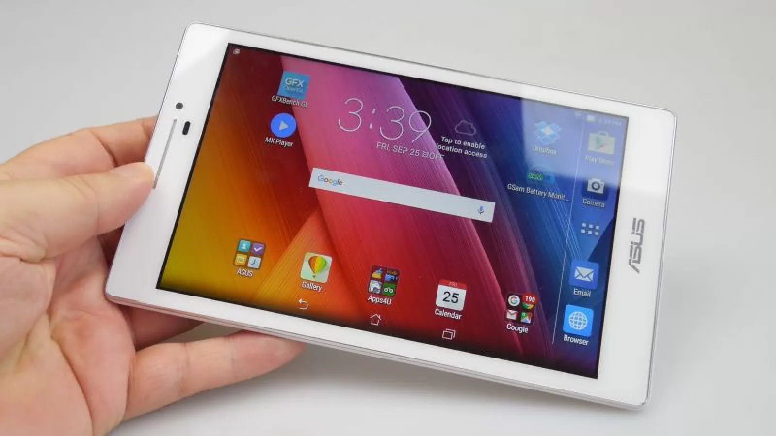 ASUS ZenPad 7.0 Review: tableta gamer-ului casual, cu jumătate din farmec venind din partea accesoriile sale (Video)