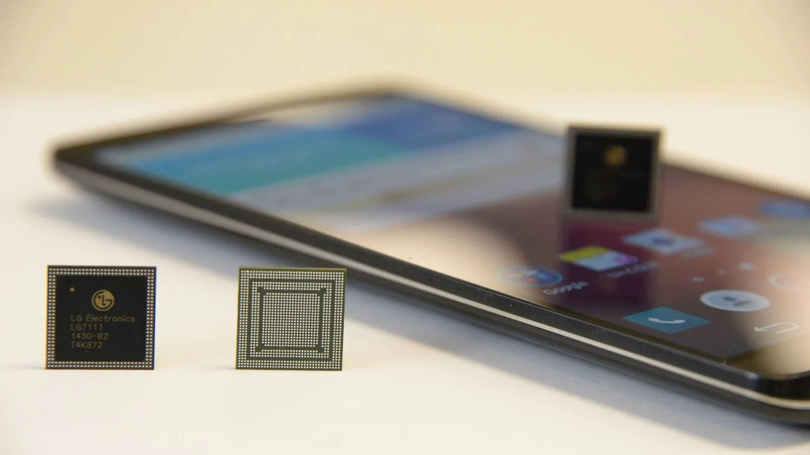 Cele două prototipuri ale procesorului LG Nuclun 2 nu oferă performanțe similare; iată diferențele dintre chipul produs de Intel și cel TSMC
