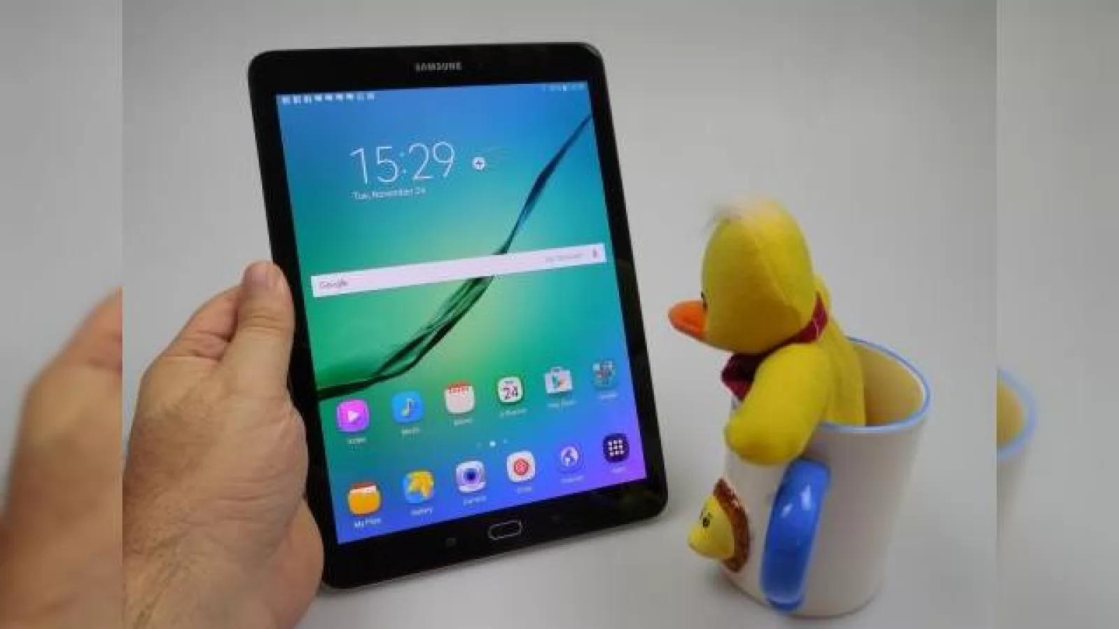 Samsung Galaxy Tab S2 9.7 preview (SM T810 X): cea mai subţire tabletă din lume a ajuns la Mobilissimo (Video)