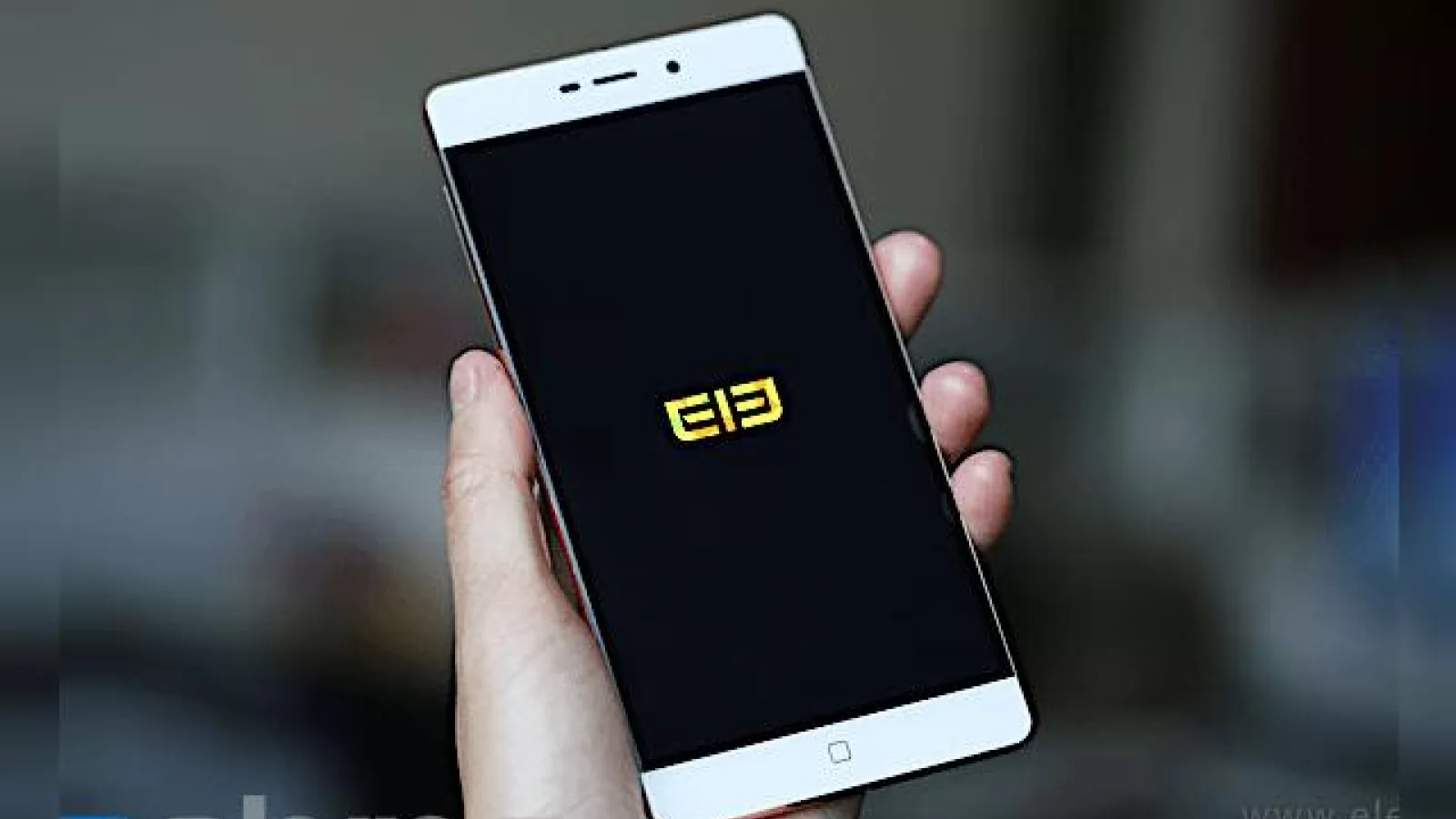 Elephone M3 dezvăluit în primele imagini live, surclasează predecesorii în eleganță