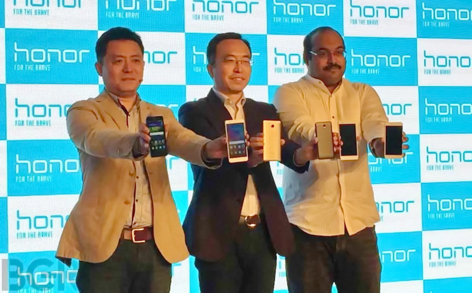 Huawei Honor Holly 2 Plus debutează cu o baterie de 4.000 mAh şi preţ sub 150 de dolari