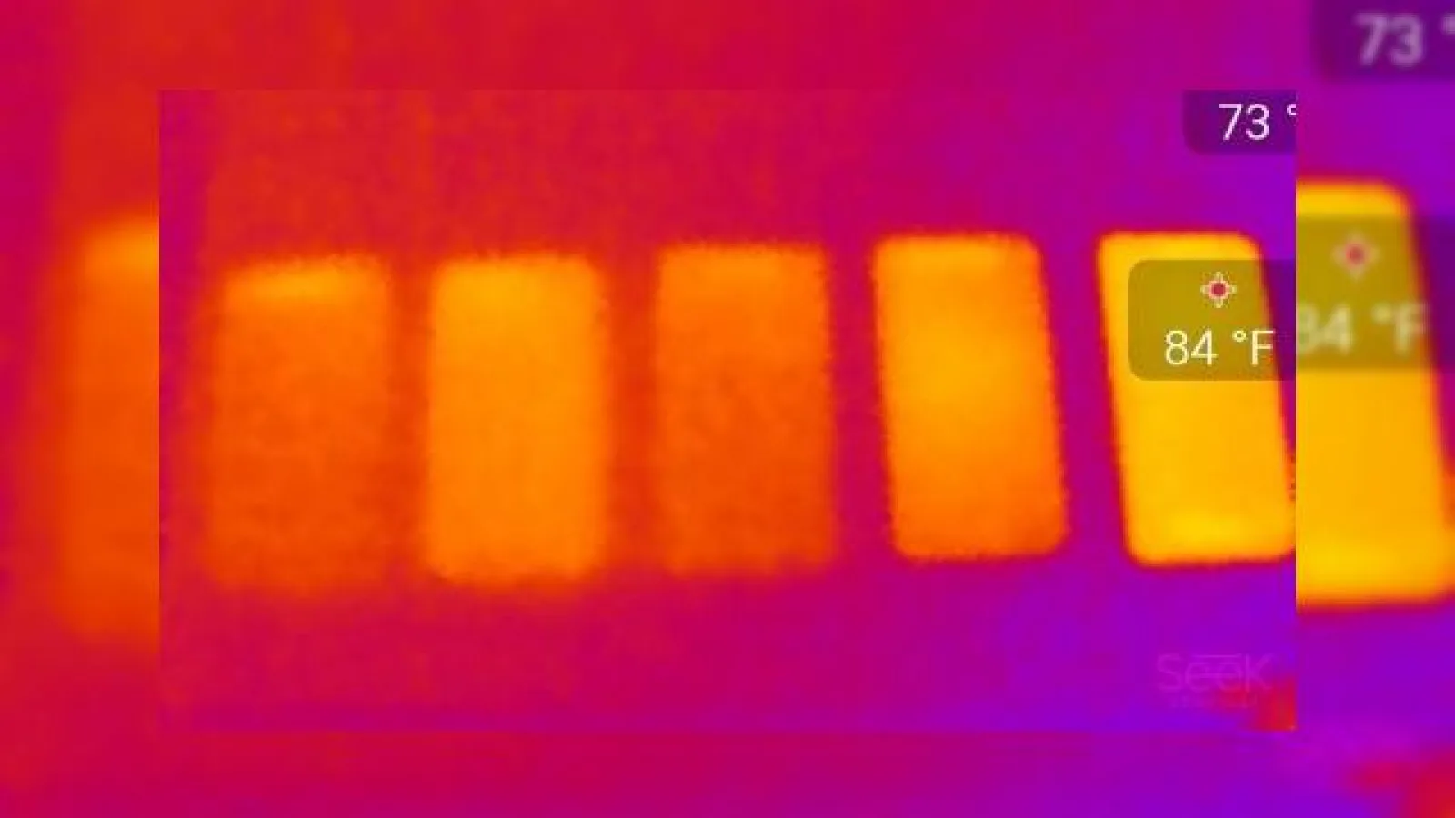 Samsung Galaxy S7 şi S7 Edge trecute prin testul "de foc": thermal throttling, temperaturi şi performanţă la stres; Cum se compară cu modelele Exynos 7420?