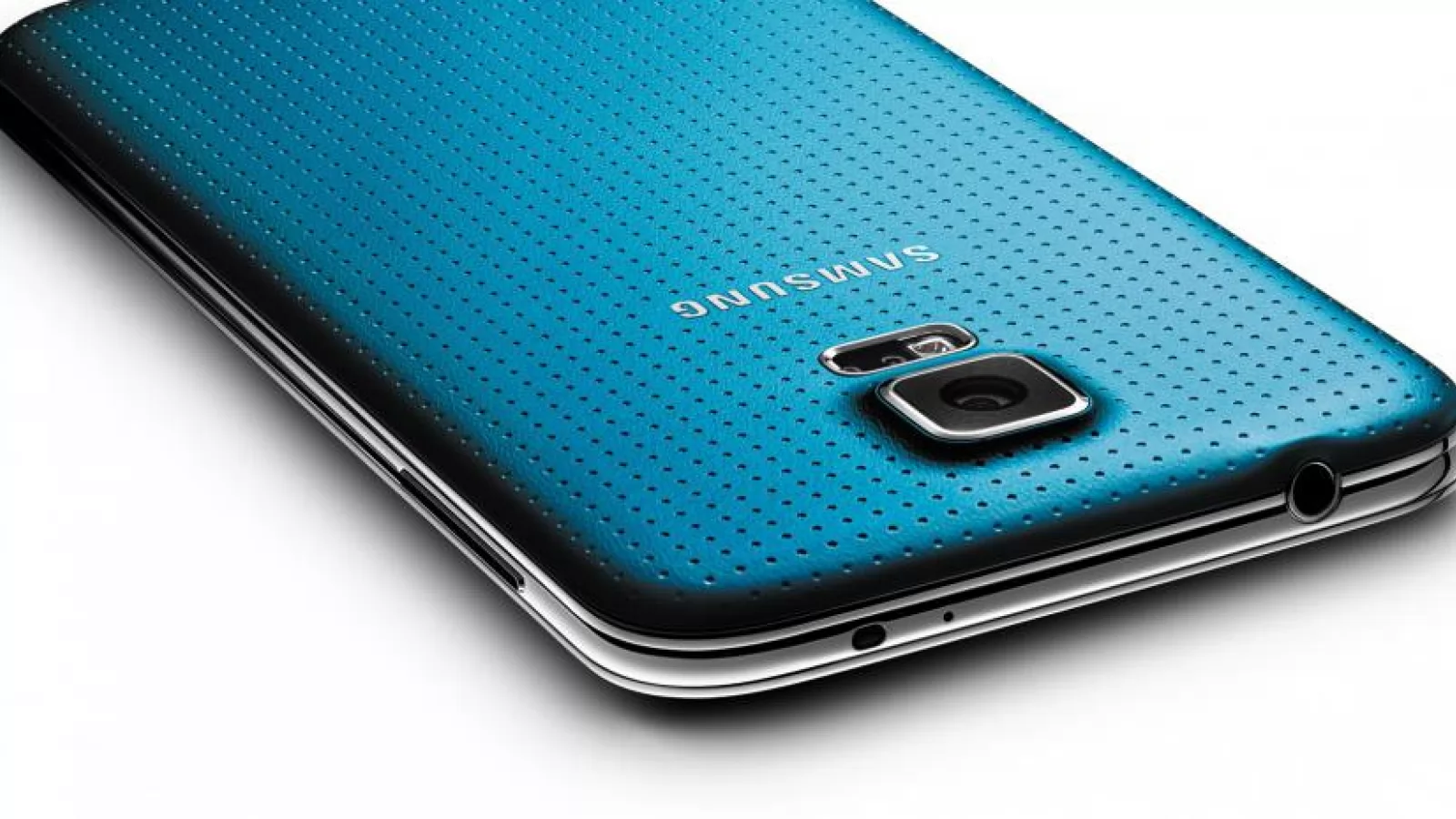 Bunicul lui Galaxy S7 are un preţ excelent; Galaxy S5 e acum de aproape 3 ori mai ieftin decât la debut!