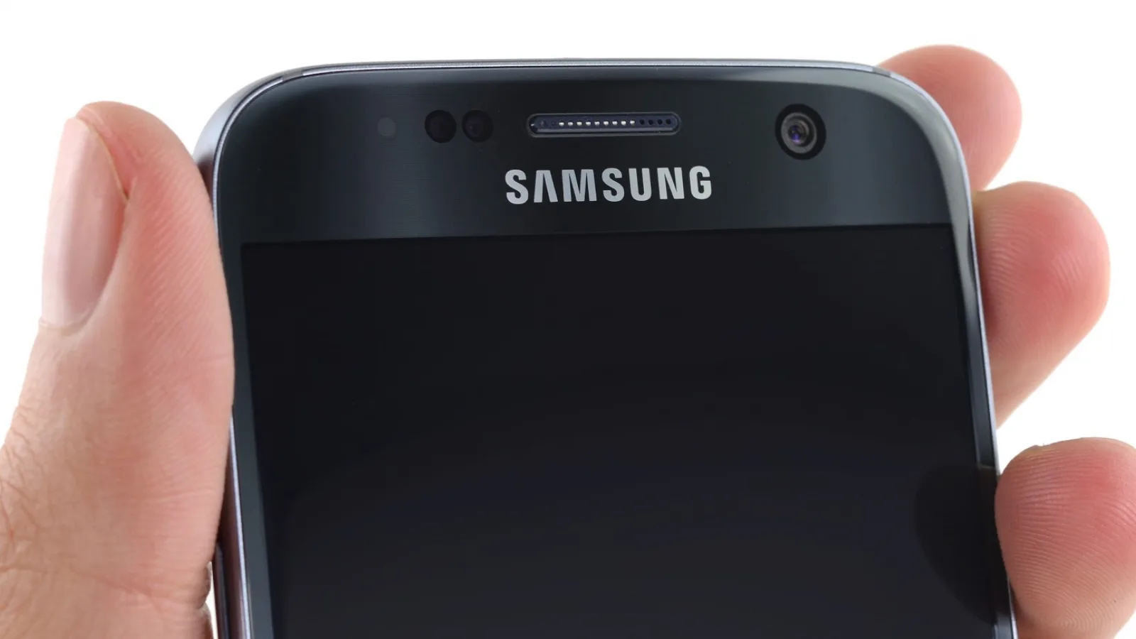 Samsung Galaxy S7 trece prin mâinile iFixit; reparația se dovedește foarte dificilă mai ales în cazul ecranului