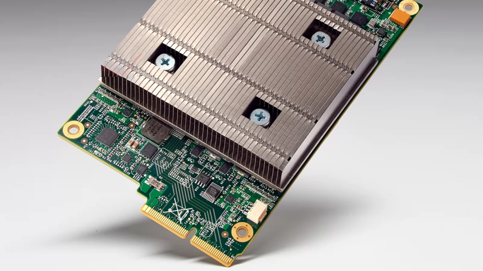 Google a creat un procesor special pentru inteligenţa artificială şi "machine learning": Tensor Processing Unit