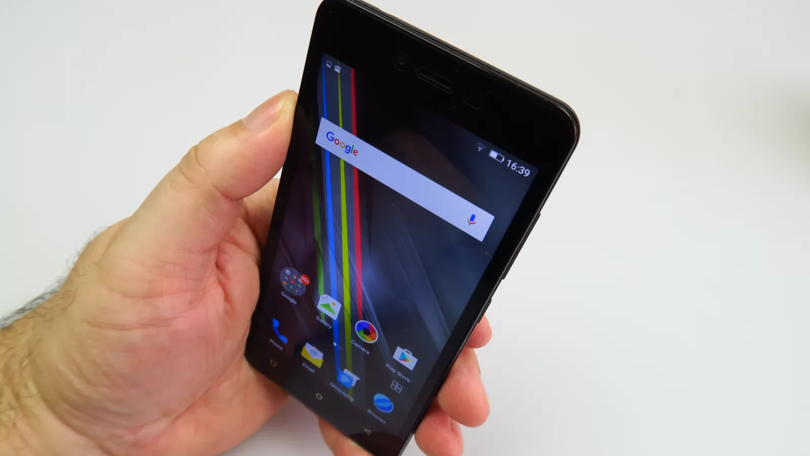Allview V2 Viper i4G: Conectivitate dual SIM şi 4G dual mode, WiFi stas