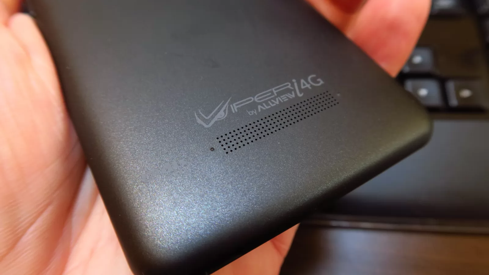 Allview V2 Viper i4G: Multimedia cu volum ridicat, diferenţe de decibeli faţă/spate