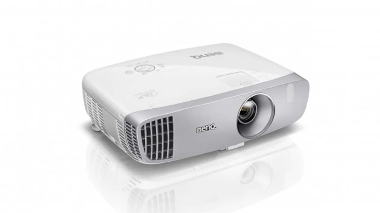 BENQ aduce în România trei noi proiectoare; două dintre acestea vor fi disponibile doar în perioada EURO 2016