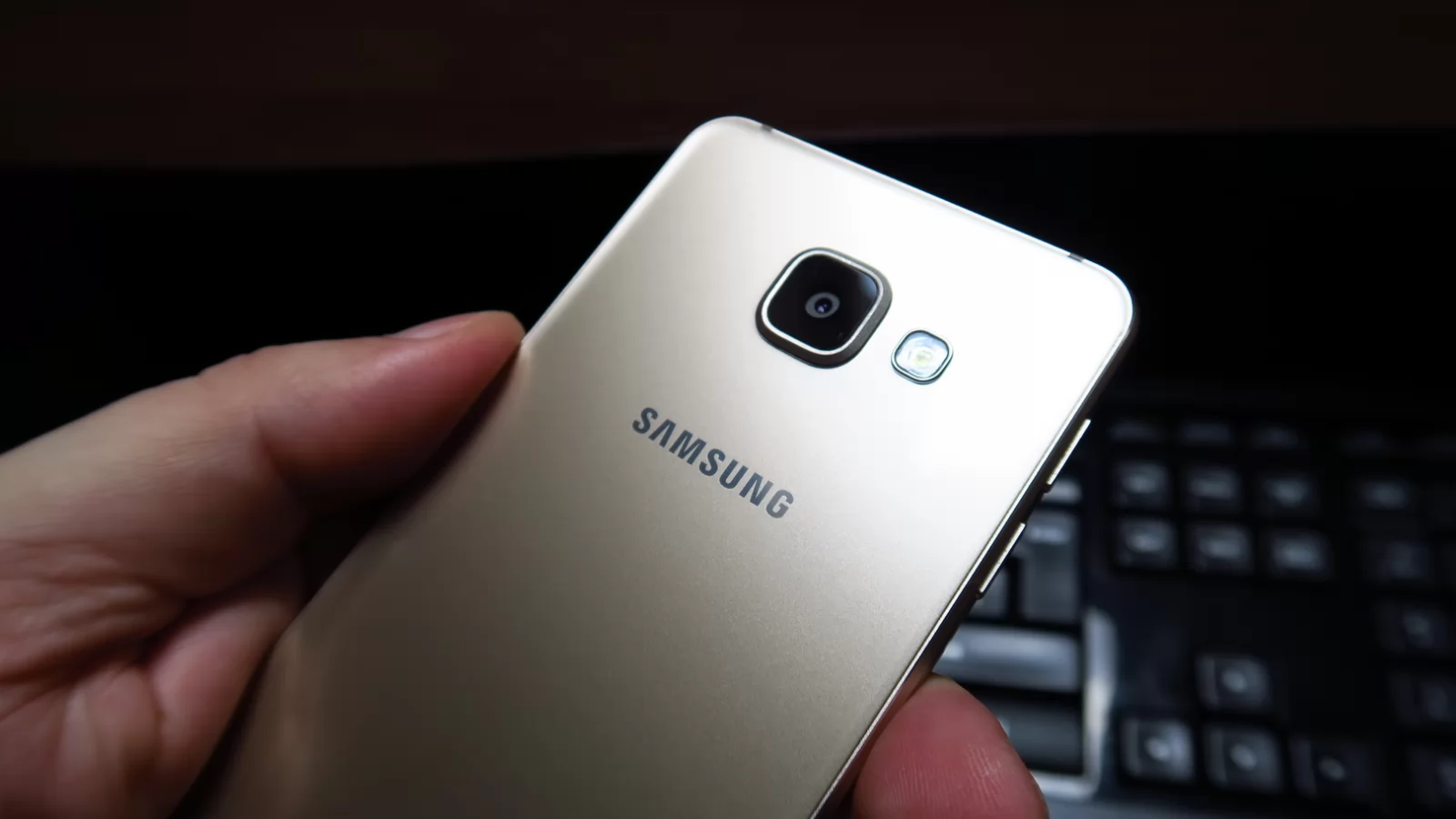 Samsung Galaxy A3 (2016): Camera modestă, se remarcă doar în anumite condiţii