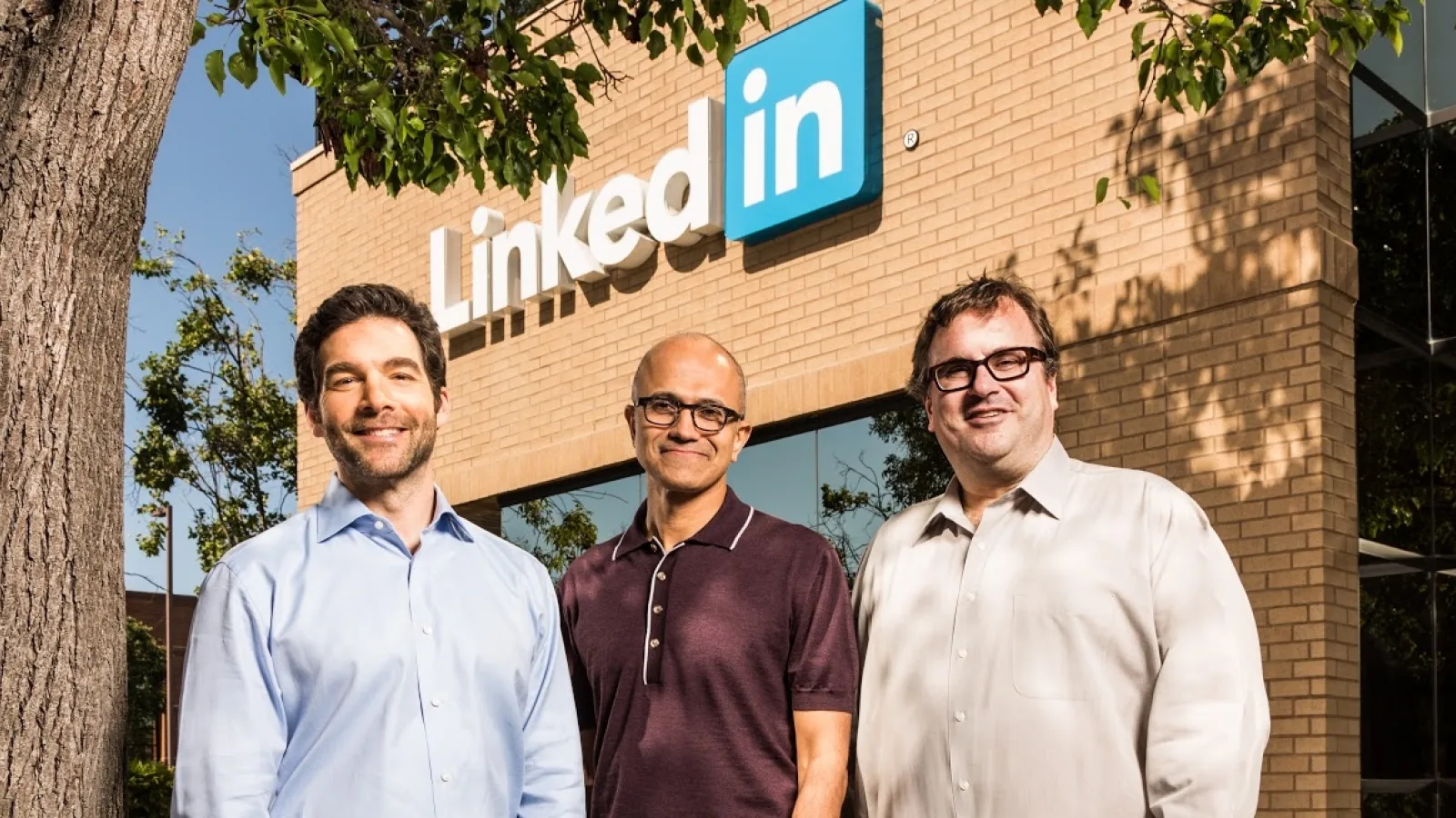 Microsoft anunţă achiziţia LinkedIn contra sumei de 26.2 miliarde de dolari