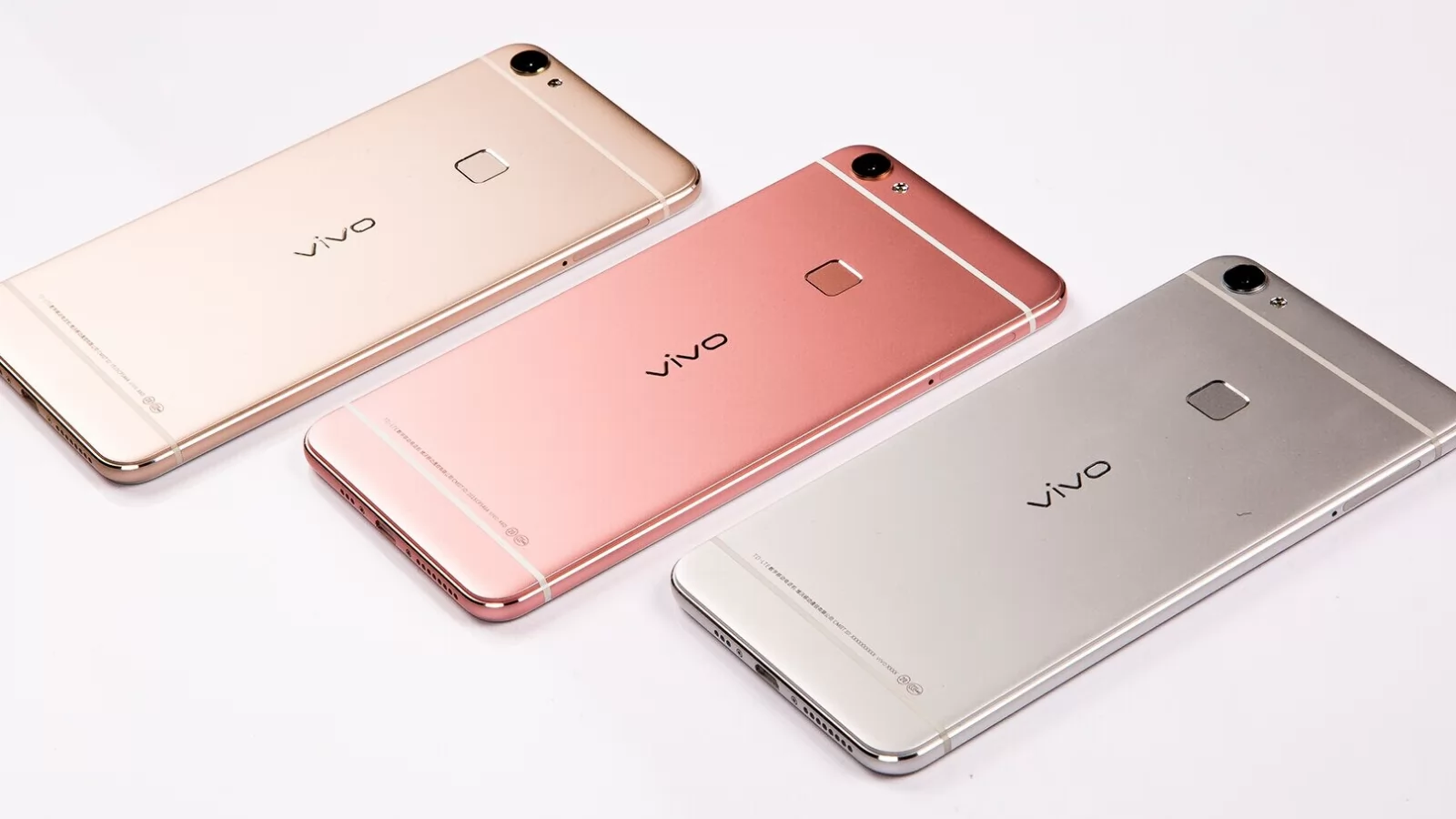 Vivo X7 ar putea sosi alături de o variantă phablet numită X7 Plus; lansarea este programată pentru 30 iunie