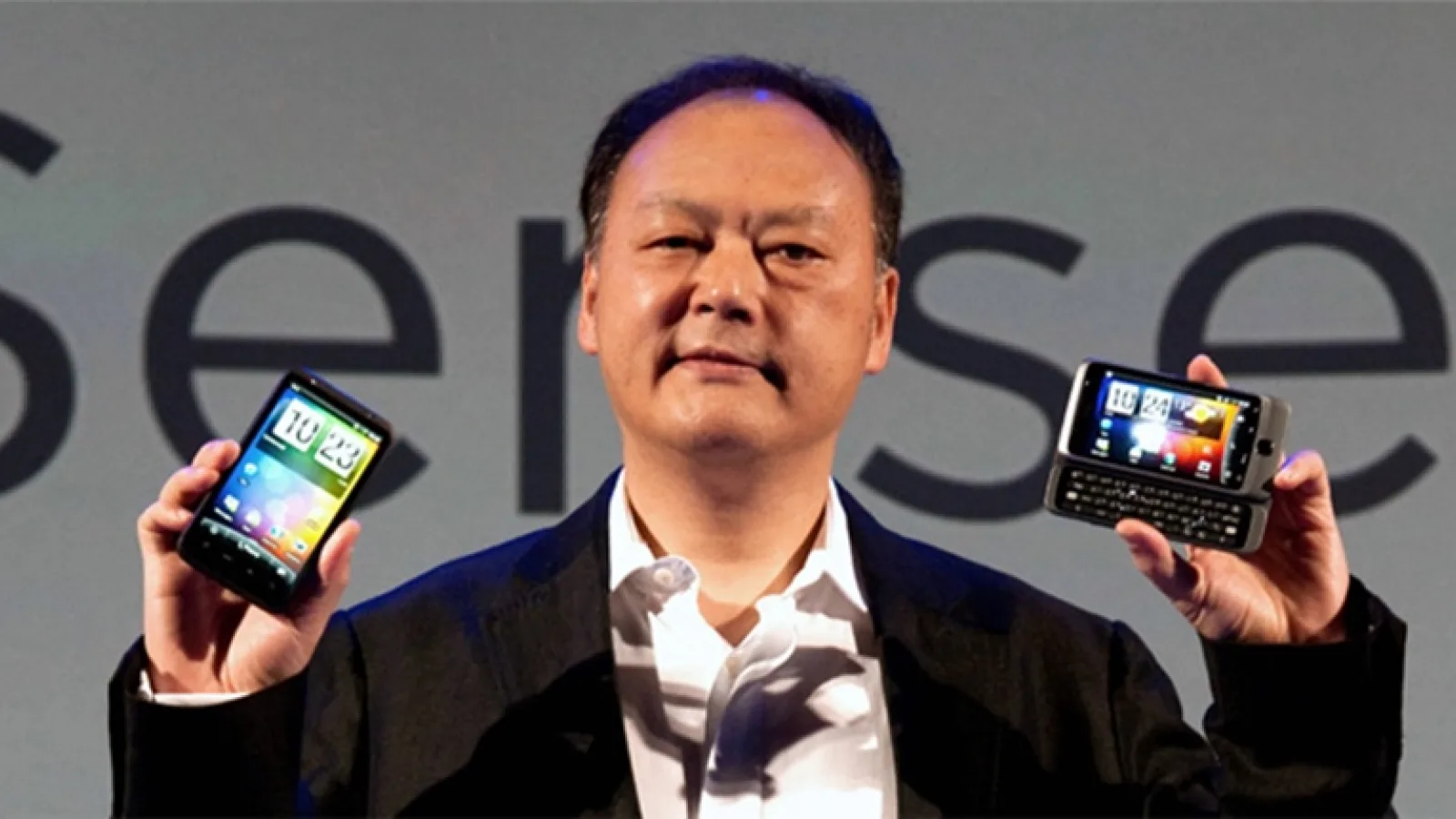 Peter Chou părăseşte HTC, după ce a fost arhitectul creşterii, dar şi picajului său