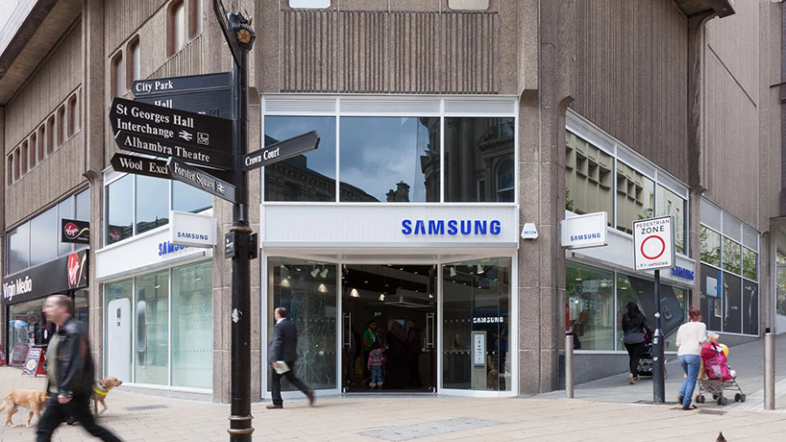 Samsung ar putea să îşi mute sediul din Londra din cauza lui Brexit