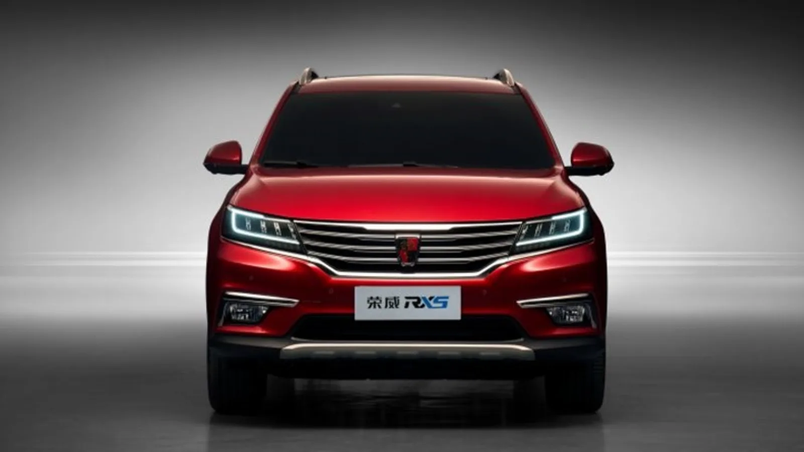 Platforma mobilă YunOS va ajunge şi pe automobile în curând; Gigantul e-commerce Alibaba lucrează şi la un automobil autonom