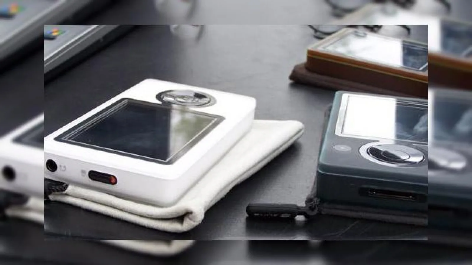 Zune Phone versus iPhone