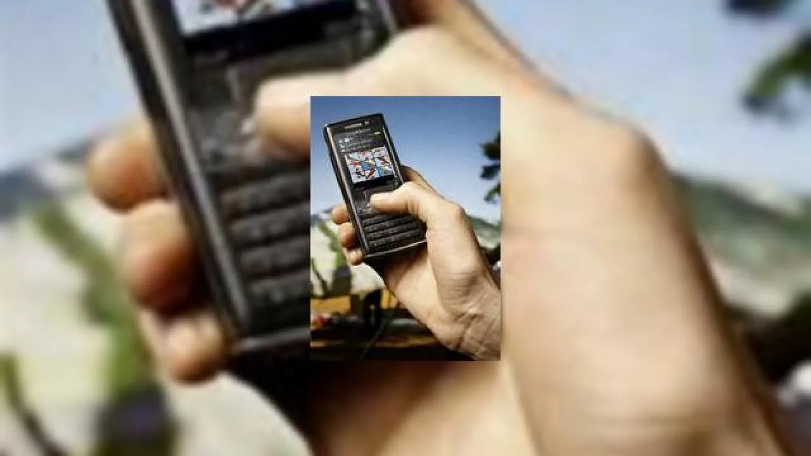 Sony Ericsson K800 Cyber-Shot, premiat la 3GSM