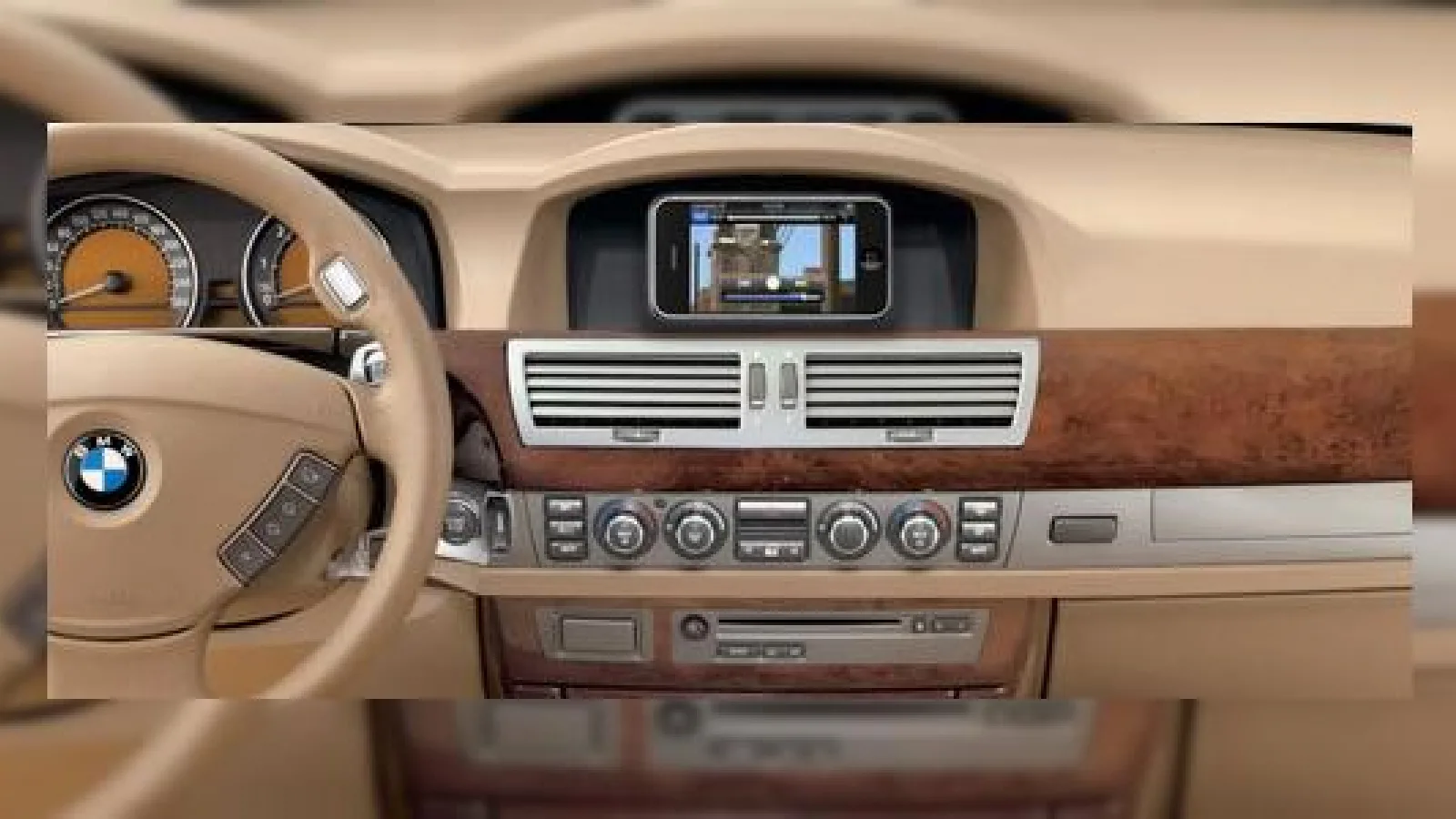 iPhone va fi integrat În Seria 7 de la BMW?