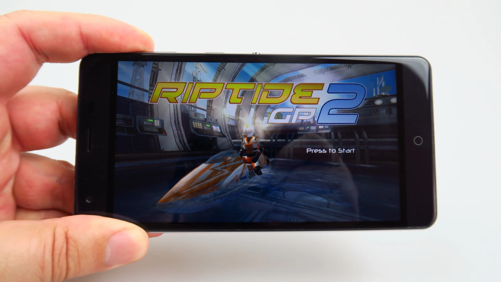 Ulefone Power: Benchmark-uri bunicele, peste modelele Galaxy A 2016 în unele teste