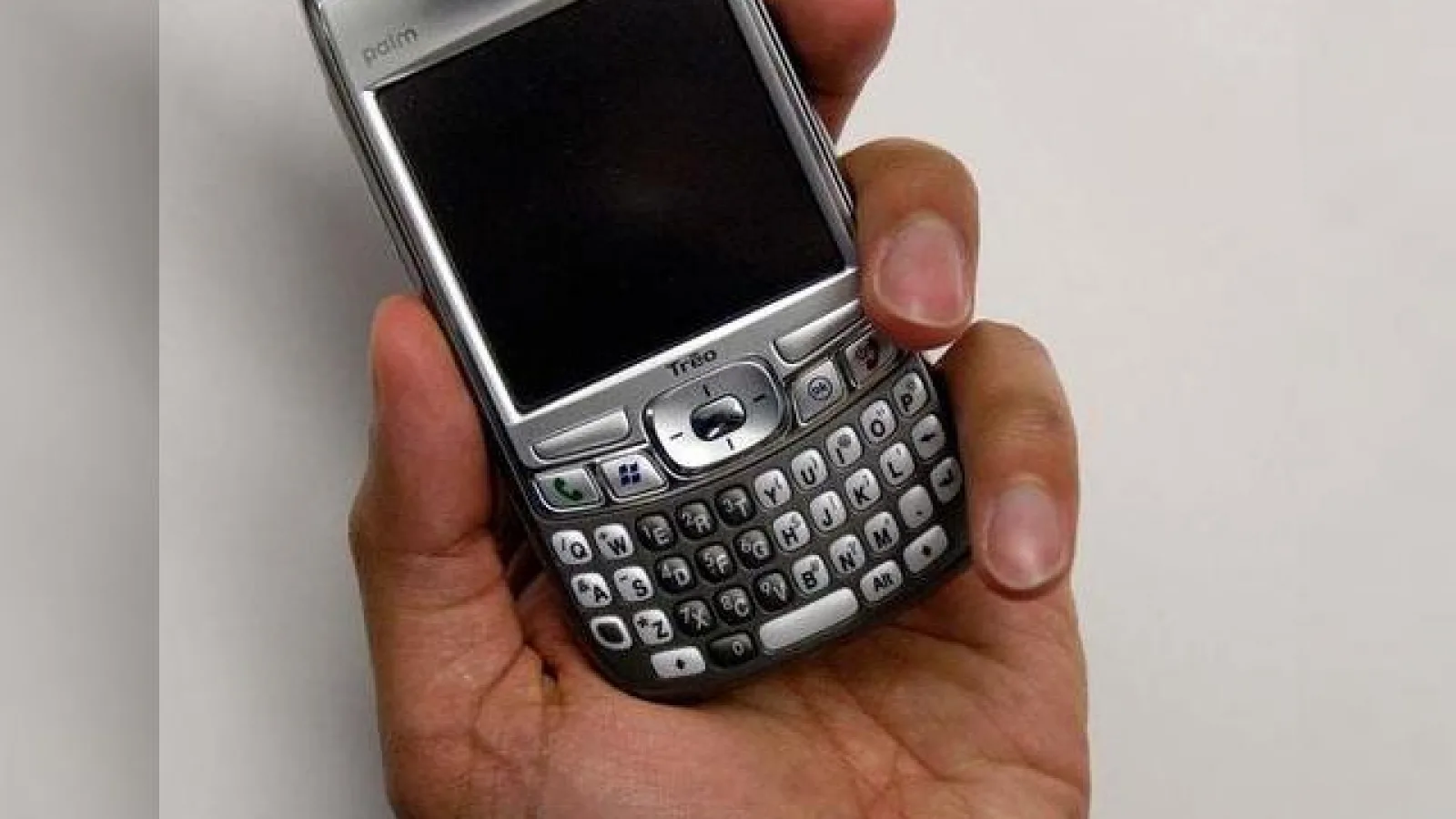Palm versus iPhone