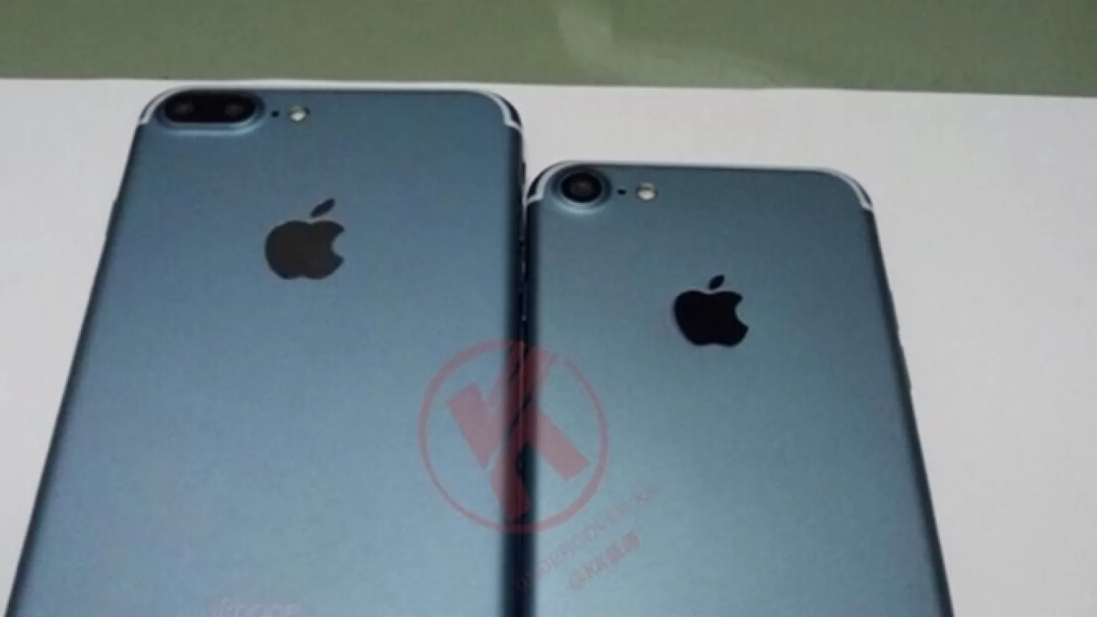 Varianta Space Black pregătită pentru iPhone 7 ni se prezintă în fotografii