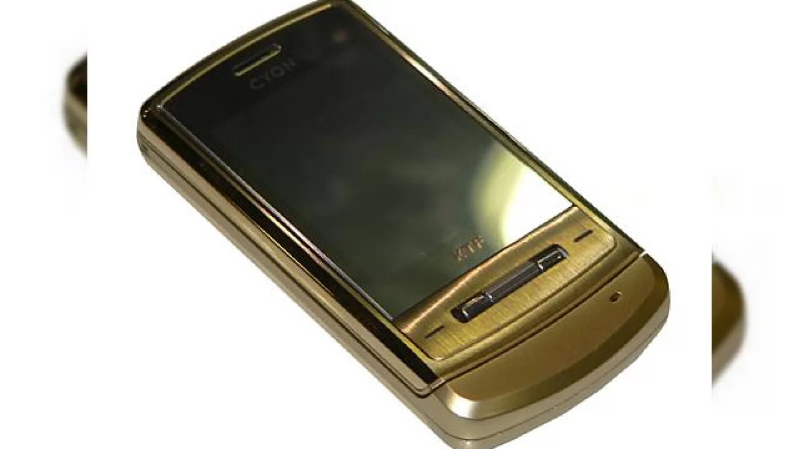 LG Shine atins parca de Midas
