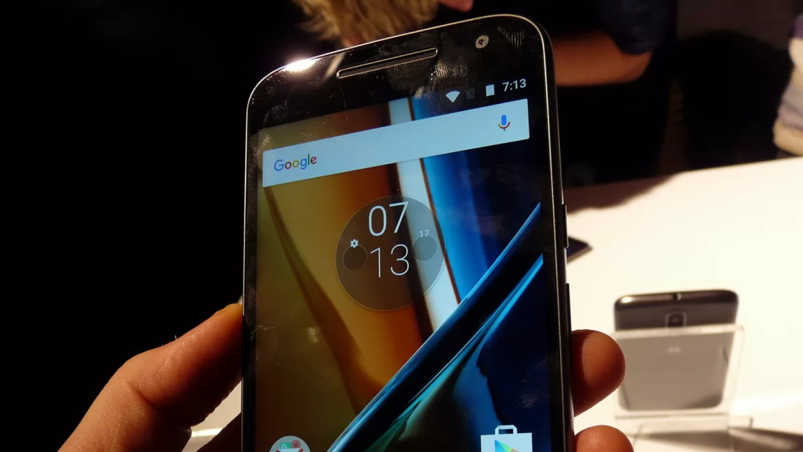 Lenovo lansează telefoanele Moto G4 în România; Iată primele impresii după un hands-on cu Moto G4 şi Moto G4 Plus (Video)