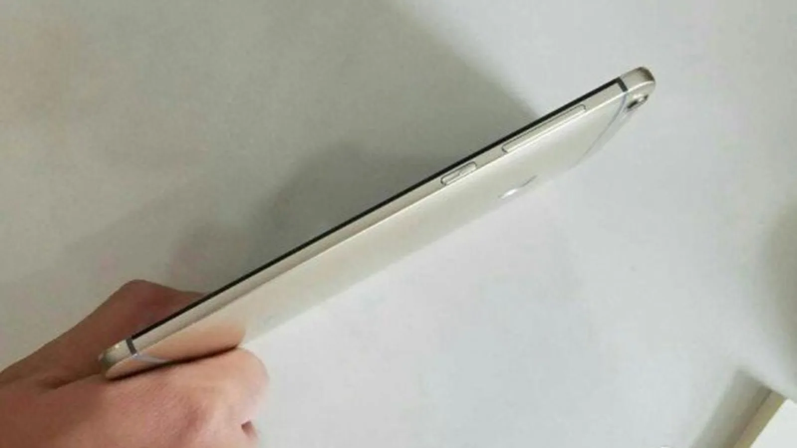 LeEco Le 2S apare în noi fotografii; phablet de 5.5 inch cu 4 GB RAM și procesor SD821