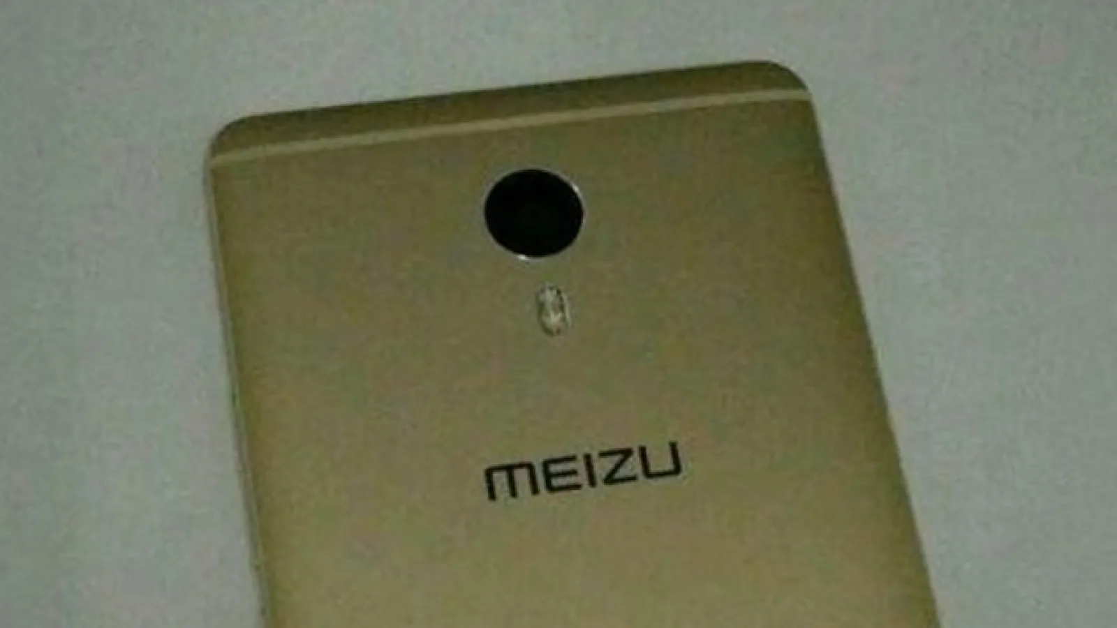 Meizu M3 Max apare în fotografii reale; phablet metalic cu display de 6 inch 