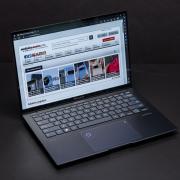 ASUS Zenbook Pro 14 OLED Review: Productivitate la absolut, ecran OLED și o unealtă inedită pentru creatori