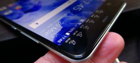 HTC U Ultra: Conectivitate de top, pune la respect şi un iPhone
