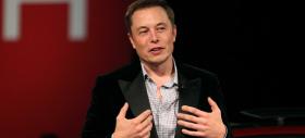 Elon Musk ia în râs ideea ca Apple să cumpere Tesla, dar nu se declară total opus acestei mutări