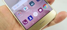 Huawei P10 Lite: Display bine calibrat, stă bine la contrast