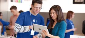 Un document intern Apple dezvăluie modul în care angajaţii Apple Store decid cum şi dacă să repare un iPhone