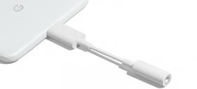 Google taie preţul la adaptoarele USB Type-C to 3.5 mm şi păstrează backup-urile foto generoase pe Google Pixel 1