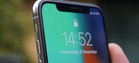 Apple iPhone X: Display-ul OLED este un risc care merită... şi nu prea