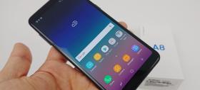 Samsung Galaxy A8 (2018) Unboxing: scoatem din cutie varianta dual SIM de culoare neagră şi iată ce accesorii primiţi la pachet (Video)
