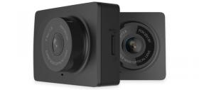 Pentru doar 38.99 dolari, camera video auto Xiaomi Xiaoyi filmează FHD la 30fps și aduce conectivitate WiFi
