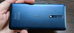 Nokia 8: Baterie OK la playback şi rezonabilă la încărcare