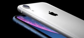 Angajații Foxconn lucrează la foc continuu pentru producerea lui iPhone Xr; 590 unități sunt asamblate la fiecare 60 minute