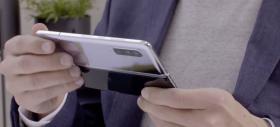 Un oficial Samsung explica de ce pliabilul Galaxy Fold se închide spre interior, oferă detalii despre funcţiile sale speciale