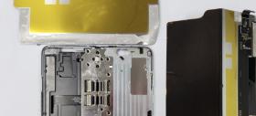 Samsung Galaxy Fold primește o disecție; Ar putea fi cel mai greu de reparat smartphone de până acum