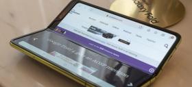 Samsung Galaxy Fold ar putea debuta în magazine luna viitoare (Zvon)